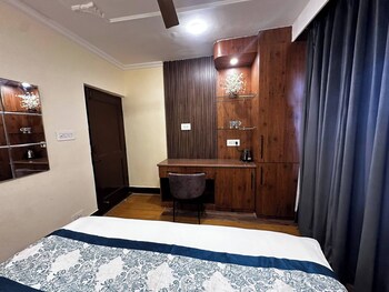 dilan residency villa 5 bedroom centrally heated