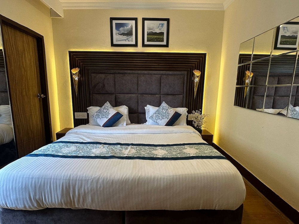 dilan residency villa 5 bedroom centrally heated