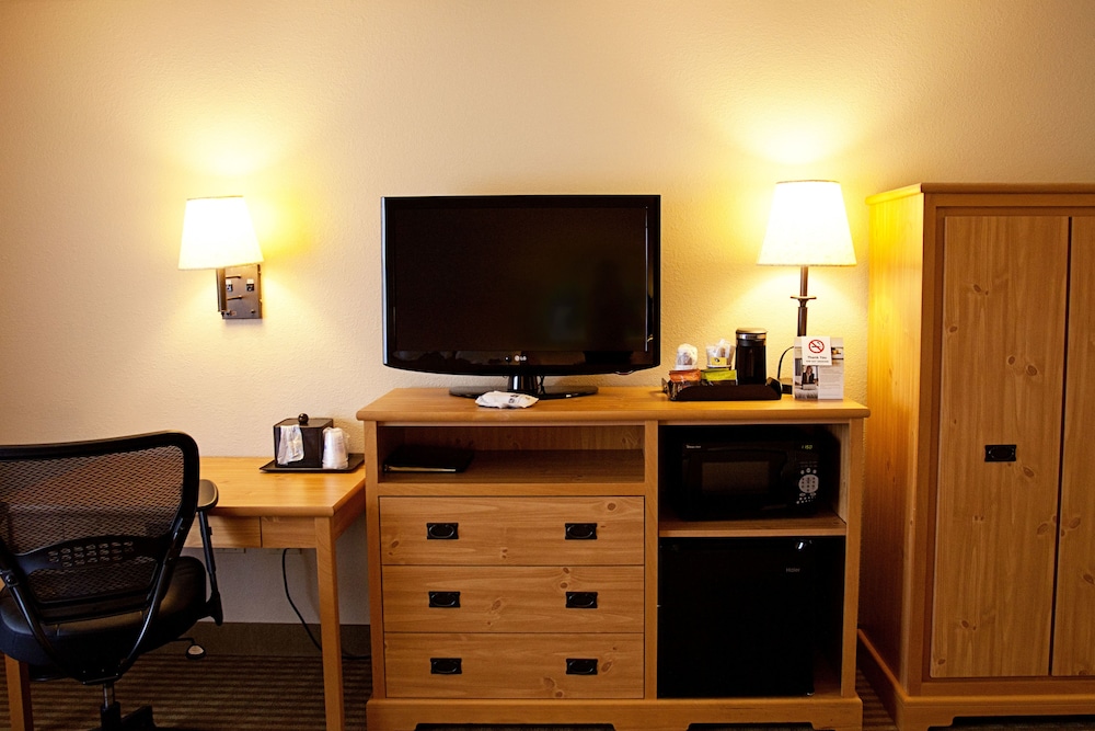 best western plus mccall lodge and suites