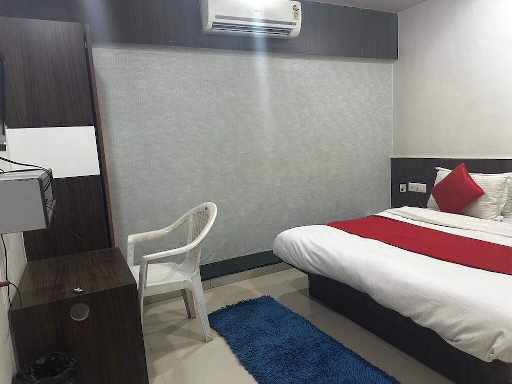 hotel capital