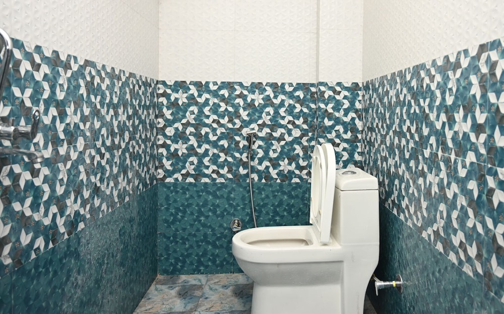 monratino the snow roost