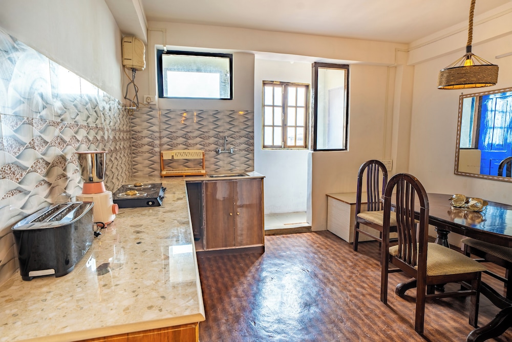 monratino the snow roost