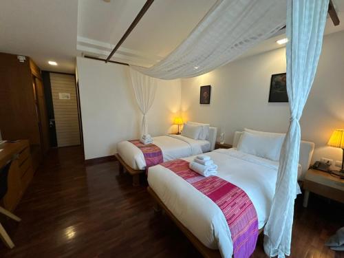 mango tree resort