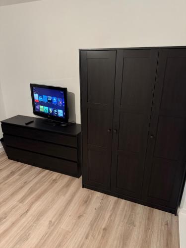 Cozy 1 Bed Apartmrnt Luton Airport,,3 star