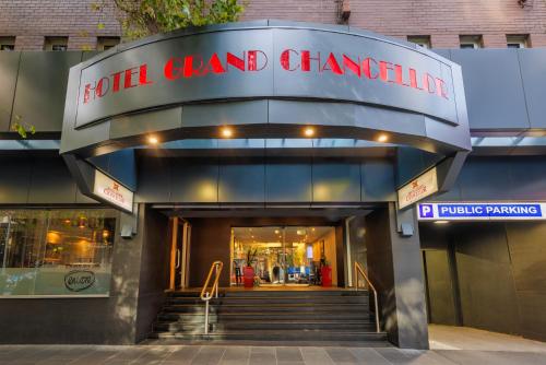 hotel grand chancellor melbourne