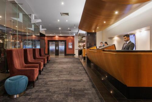 hotel grand chancellor melbourne