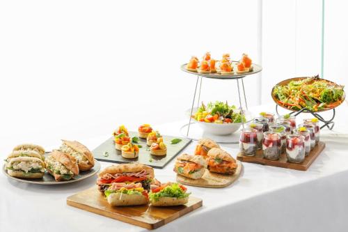 hotel grand chancellor melbourne