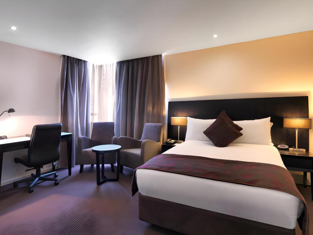 hotel grand chancellor melbourne