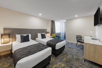hotel grand chancellor melbourne