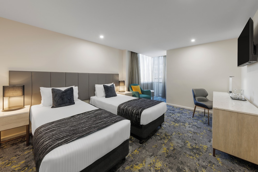 hotel grand chancellor melbourne