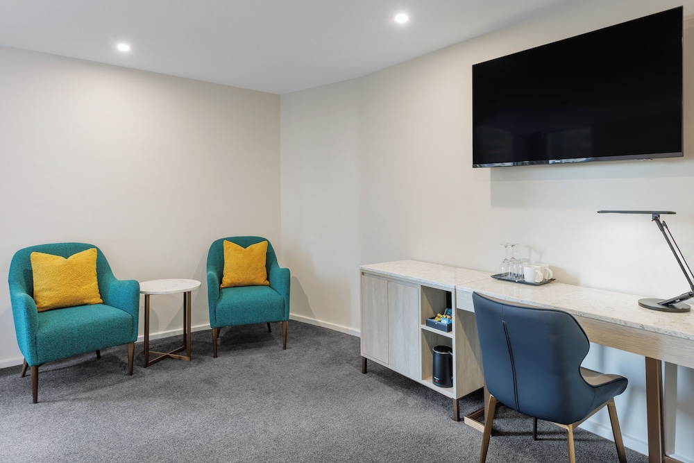 hotel grand chancellor melbourne