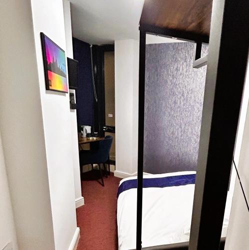 hillcrest liverpool central