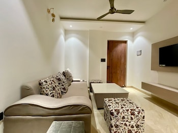 the neeraj marine ganga stays