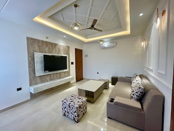 the neeraj marine ganga stays