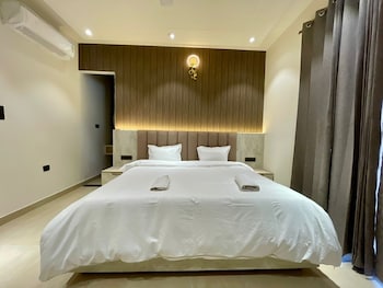 the neeraj marine ganga stays