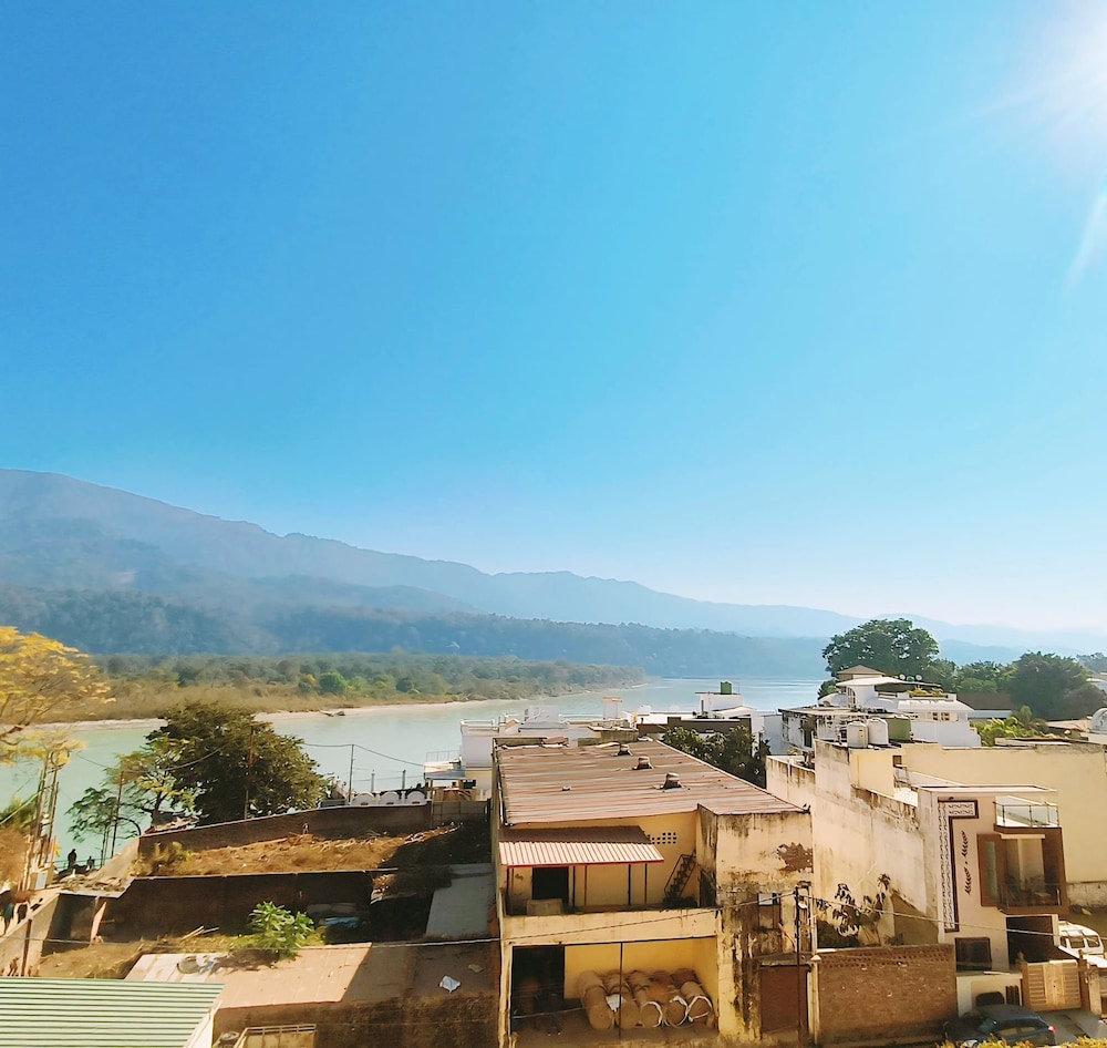 the neeraj marine ganga stays