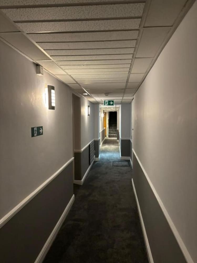 dancenter east midlands airport