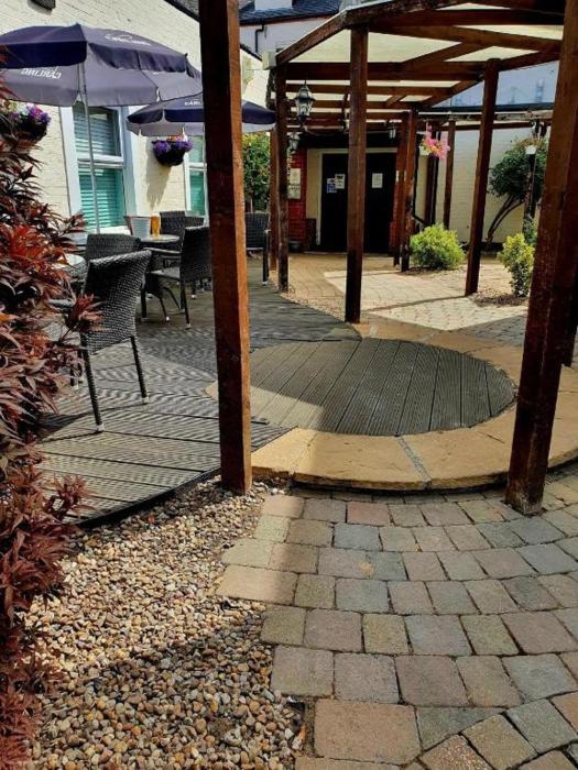 dancenter east midlands airport