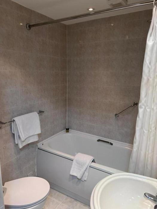 dancenter east midlands airport