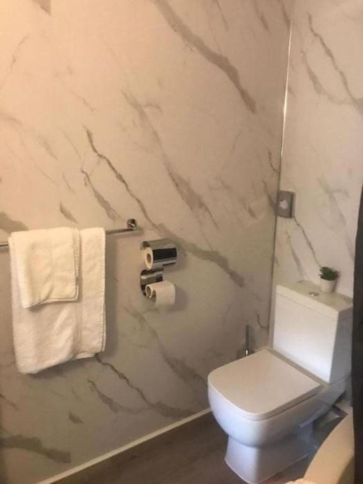 dancenter east midlands airport