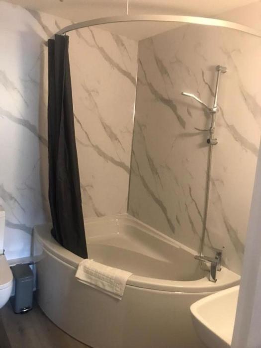 dancenter east midlands airport