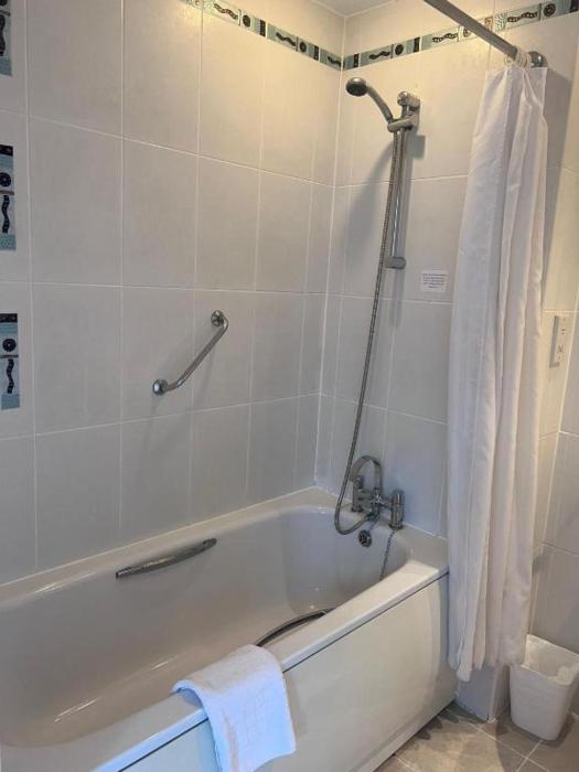 dancenter east midlands airport