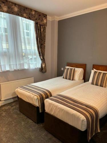 dancenter east midlands airport