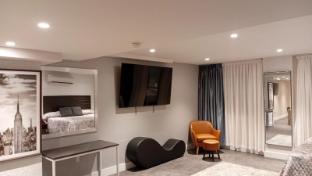 rose hotel bronx