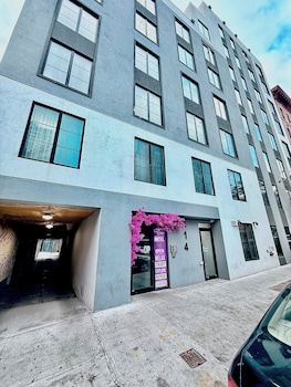 rose hotel bronx