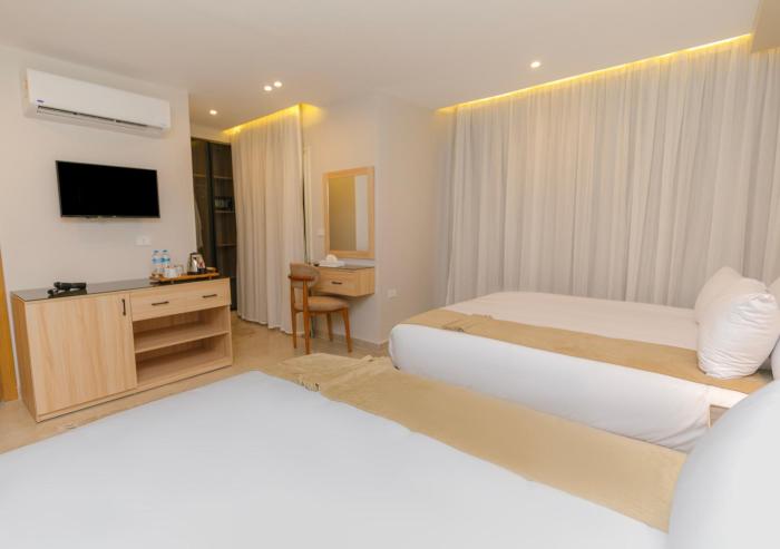 tiye pyramids hotel