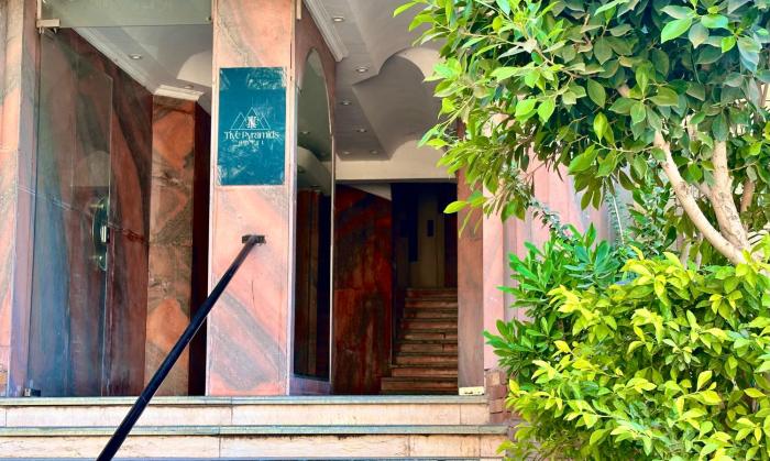 tiye pyramids hotel