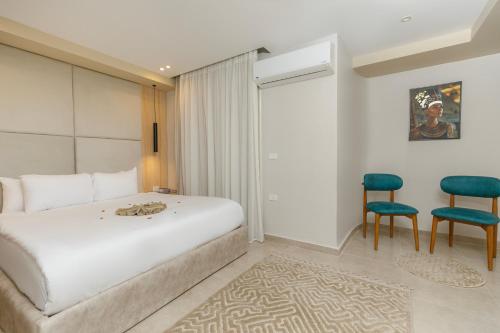 tiye pyramids hotel