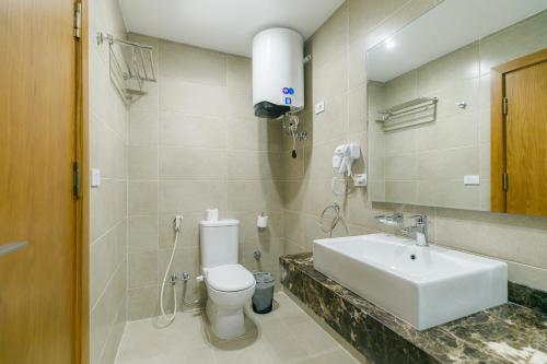tiye pyramids hotel