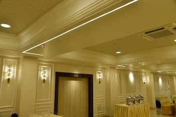 hotel opulence kalinga