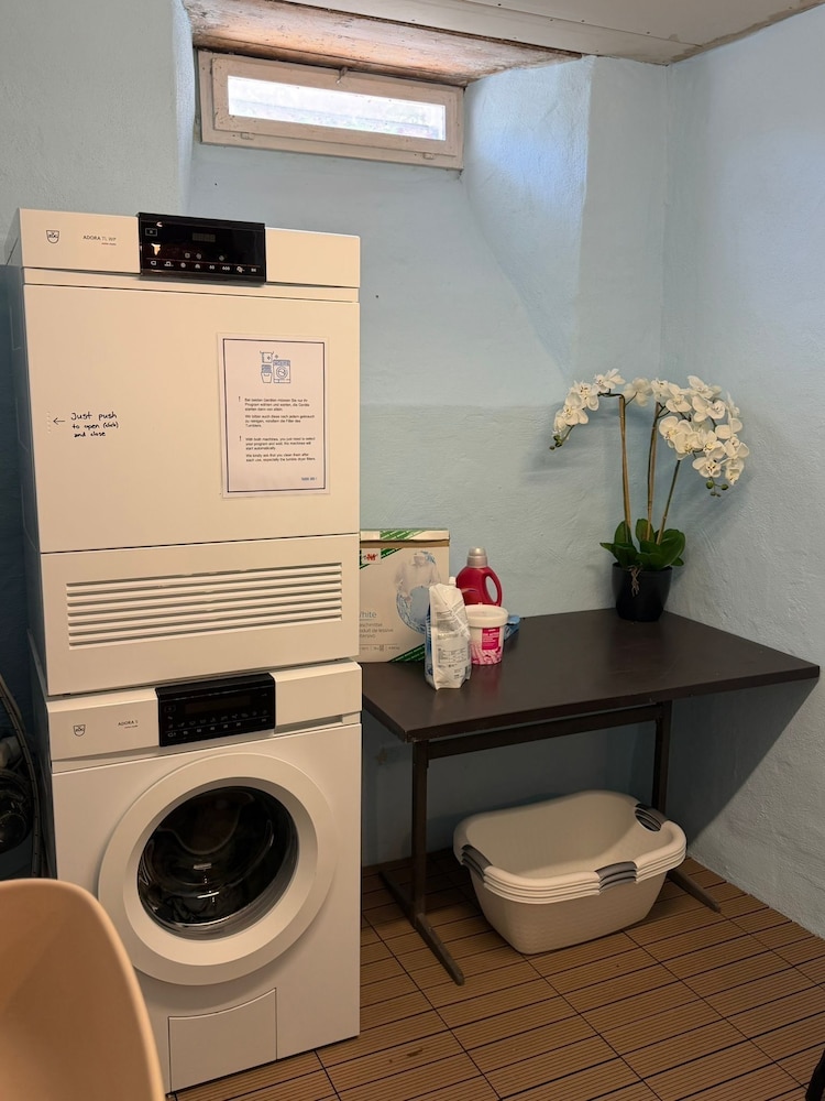 nimbuzzz apartments