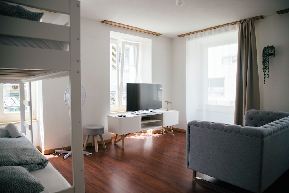 nimbuzzz apartments
