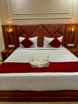 hotel majestic heights