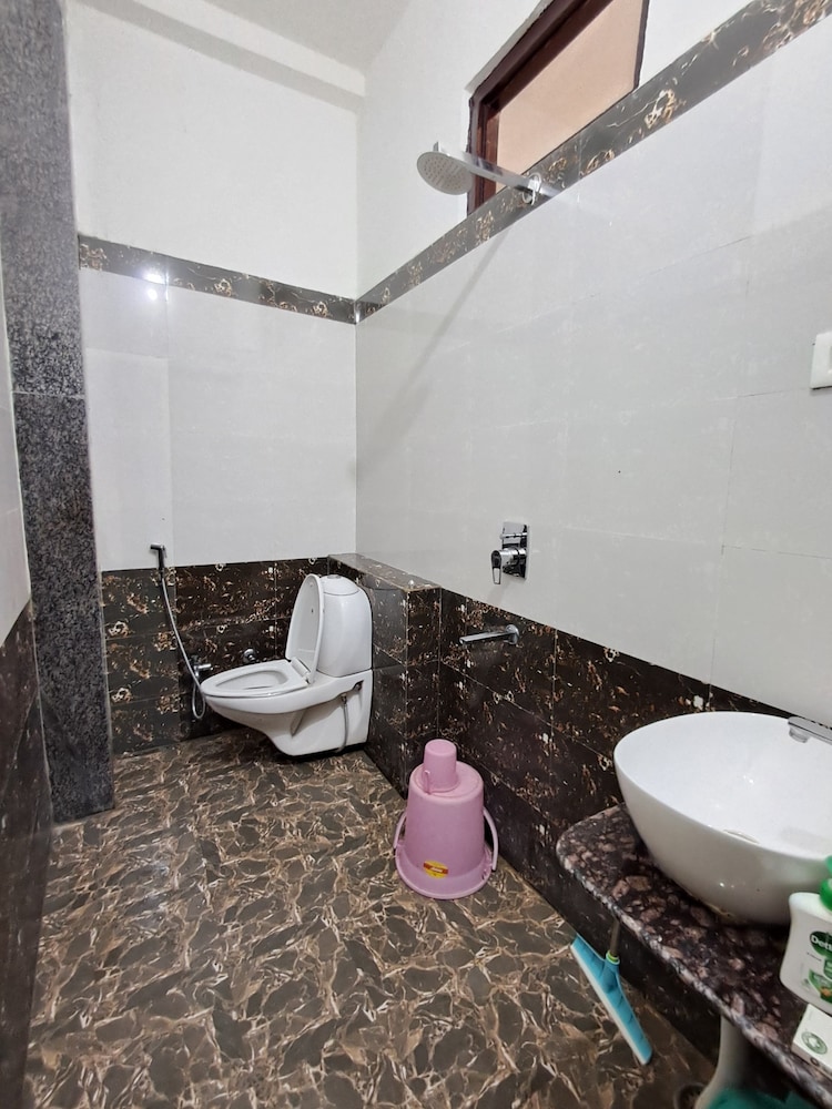 hk jaiswal sabha kumbh guest house