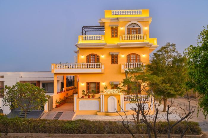 tryambakam villa