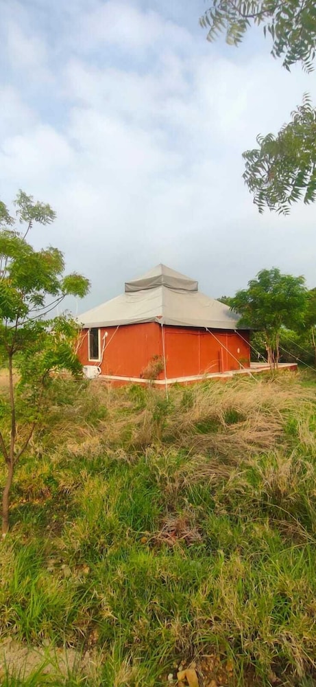 kross adventure campsite