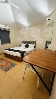 Brickyard Resort,,2 star