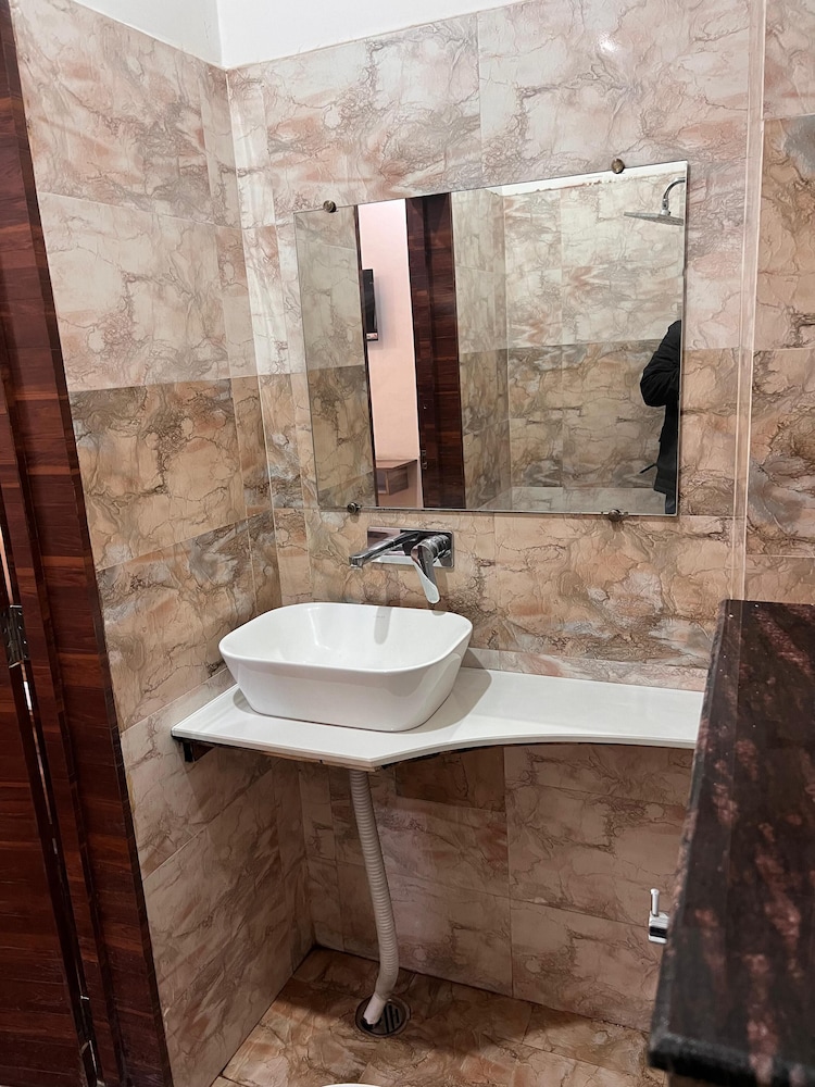 hotel ganges majestic