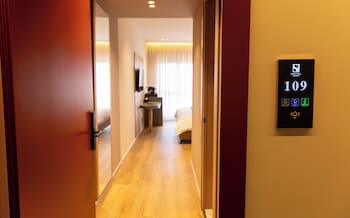 si hotel