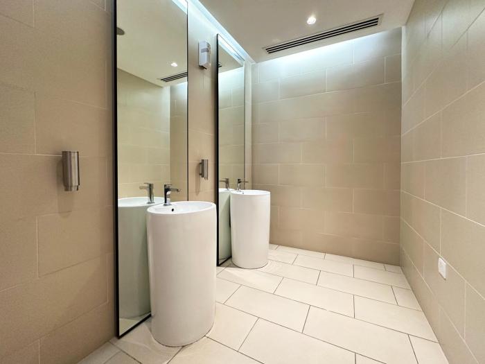 moonway luxury suites at eaton residence