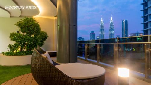 moonway luxury suites at eaton residence