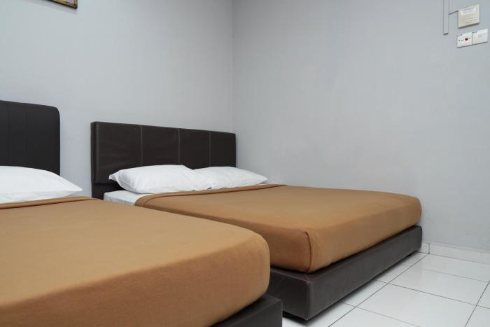 hotel sixty nine