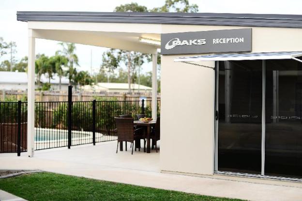 oaks middlemount suites