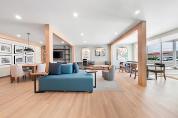 Everhome Suites Amarillo West - Medical Center,11 Care Circle,2 star