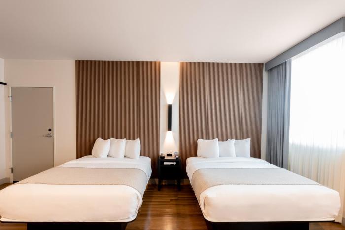 kins hotel