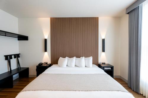 kins hotel